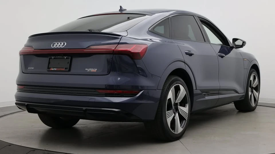2021 Audi e-tron - Image 9 of 20