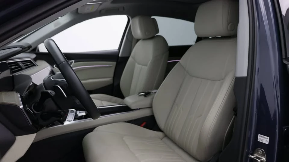 2021 Audi e-tron - Image 18 of 20