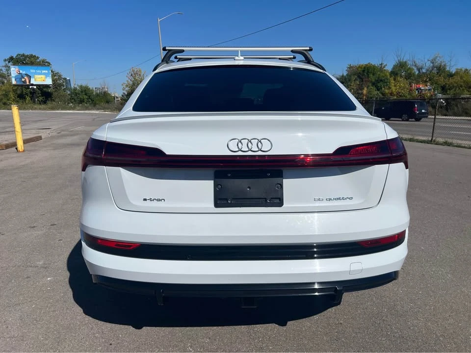 2021 Audi e-tron - Image 4 of 20