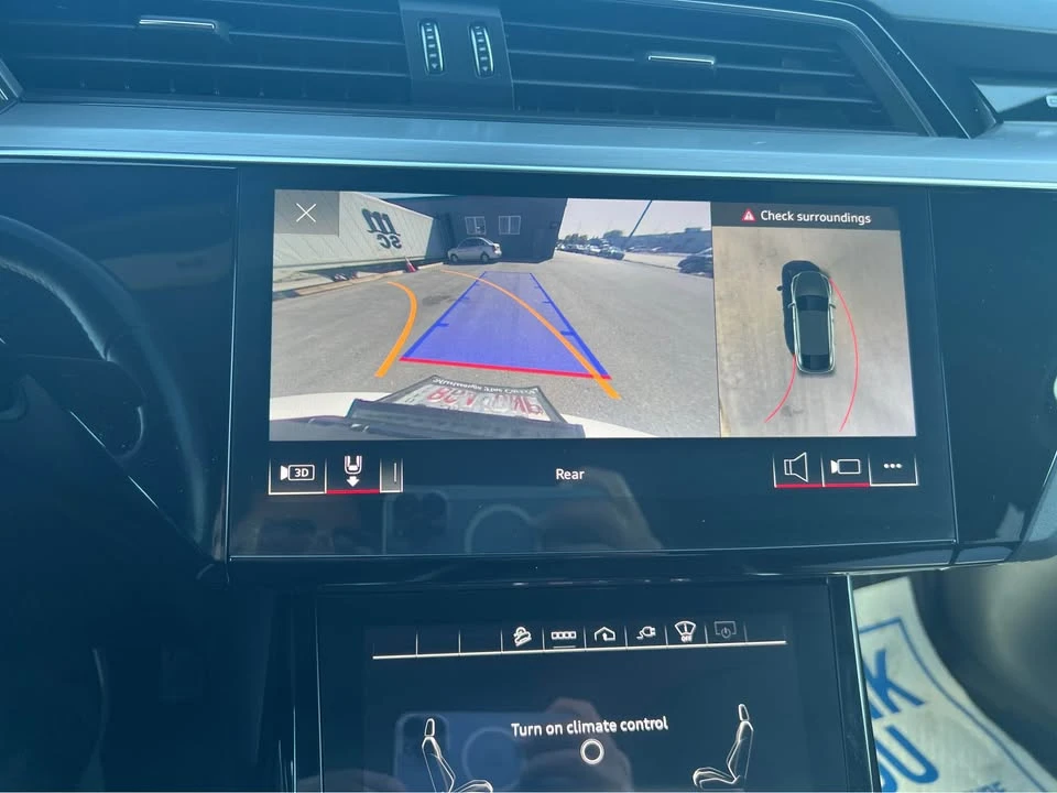 2021 Audi e-tron - Image 18 of 20