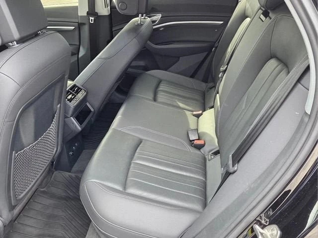 2021 Audi e-tron - Image 11 of 18