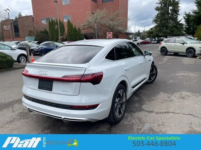2021 Audi e-tron - Image 10 of 12