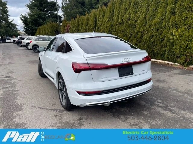 2021 Audi e-tron - Image 8 of 12