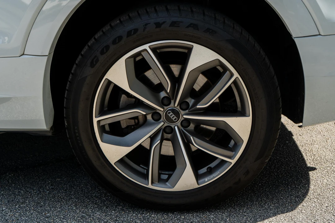 2021 Audi e-tron - Image 28 of 31