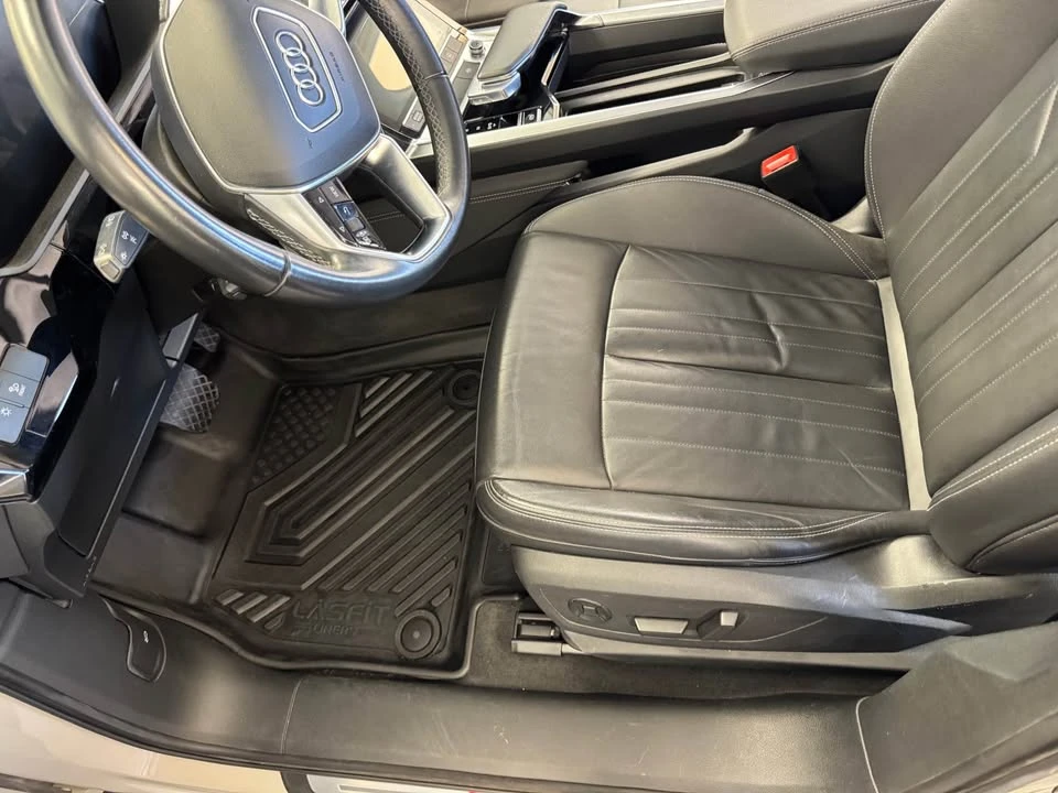 2021 Audi e-tron - Image 16 of 20