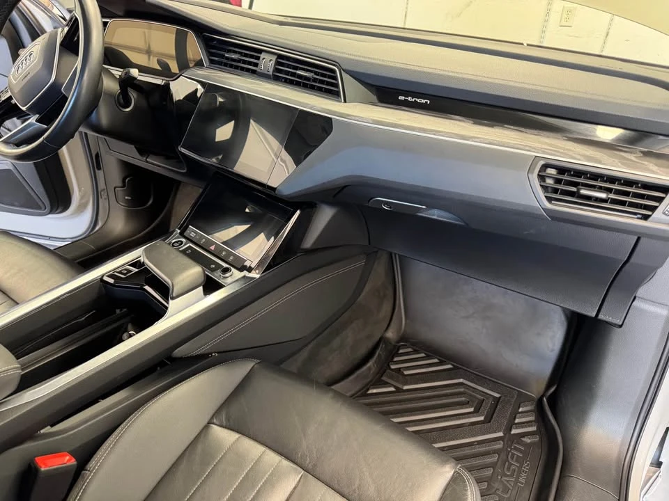 2021 Audi e-tron - Image 7 of 20