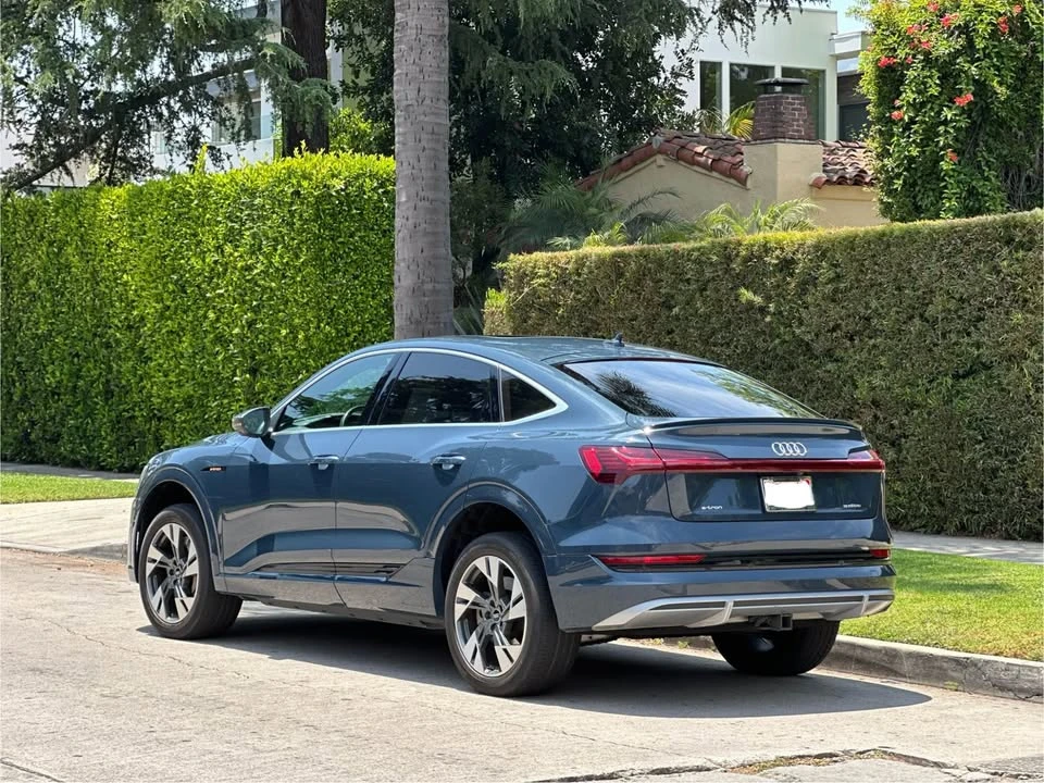 2021 Audi e-tron - Image 6 of 17