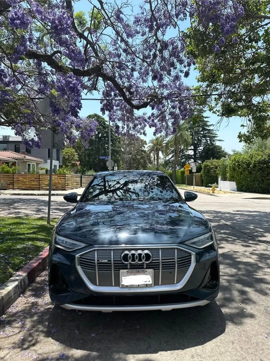 2021 Audi e-tron - Image 5 of 17