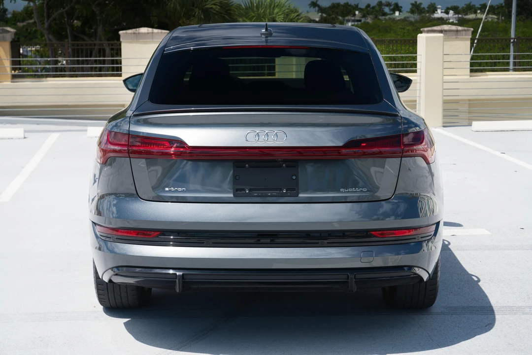 2021 Audi e-tron - Image 20 of 31