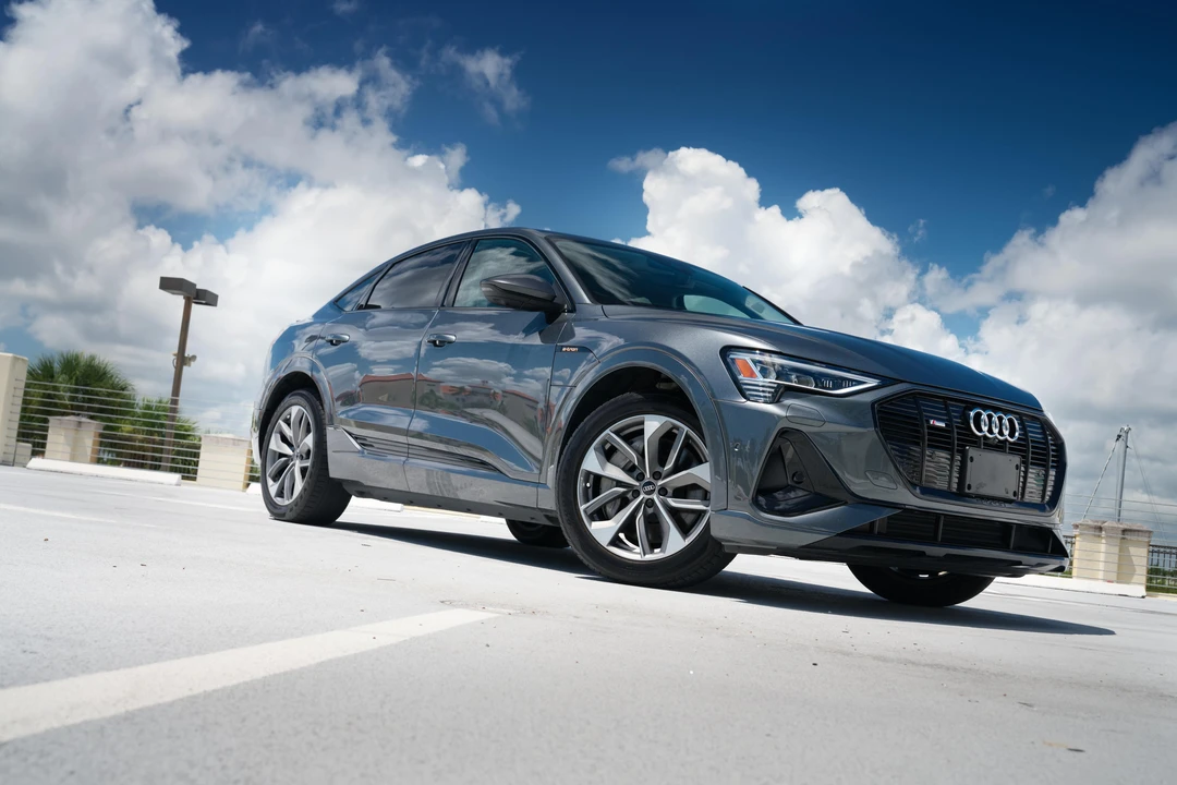 2021 Audi e-tron - Image 29 of 31