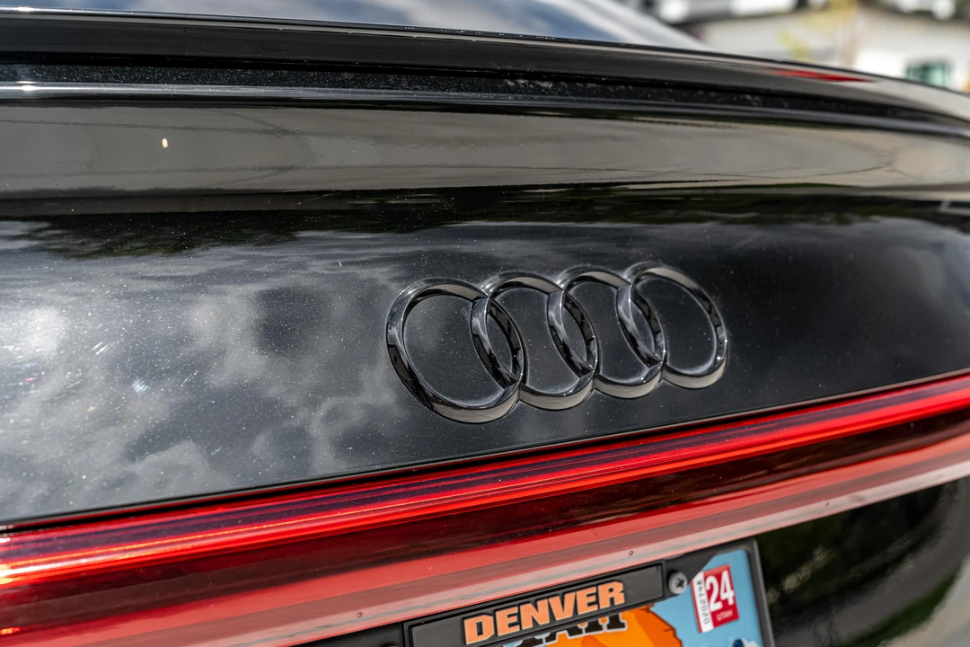 2021 Audi e-tron GT - Image 30 of 31