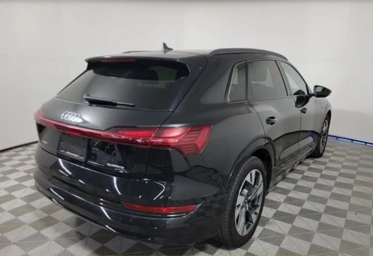 2021 Audi e-tron GT - Image 3 of 13
