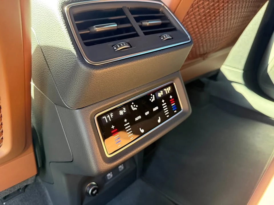 2021 Audi e-tron - Image 12 of 20