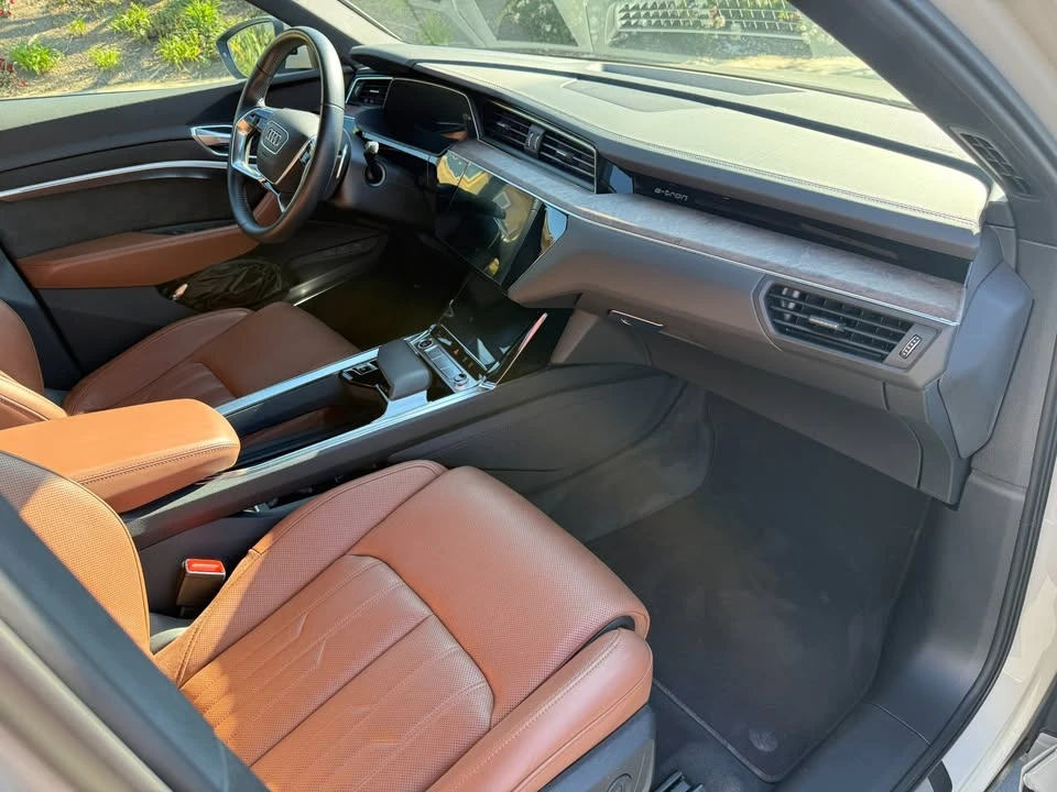 2021 Audi e-tron - Image 13 of 20
