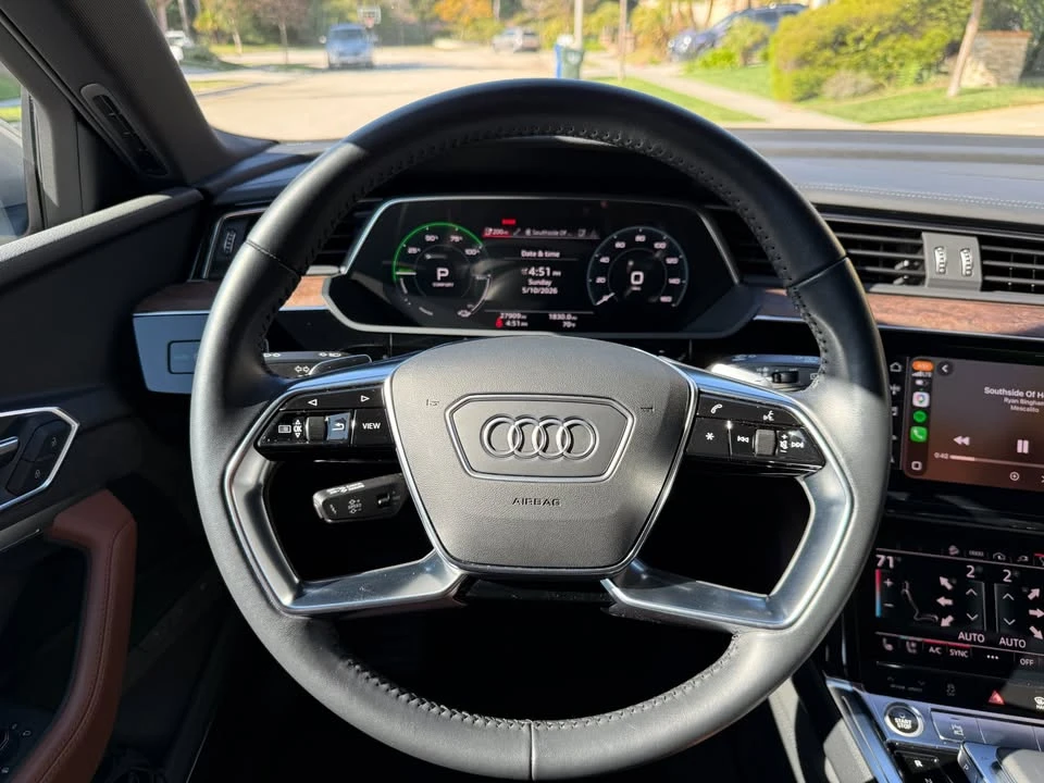2021 Audi e-tron - Image 18 of 20