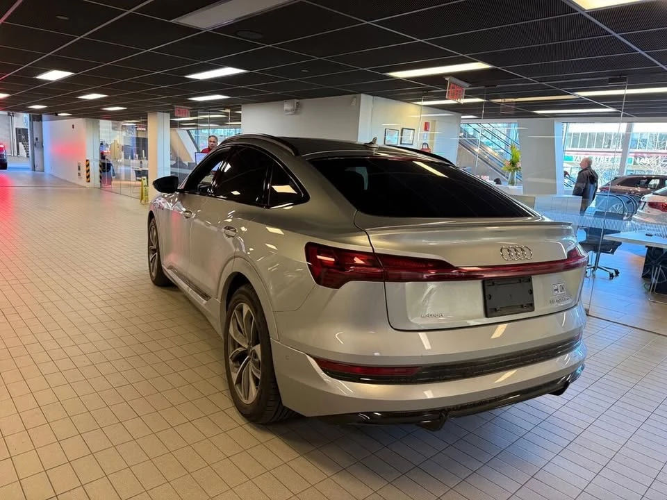 2021 Audi e-tron - Image 11 of 20