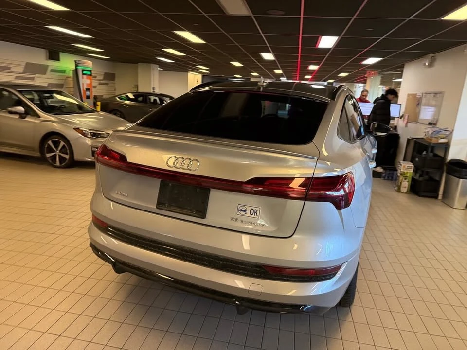 2021 Audi e-tron - Image 12 of 20