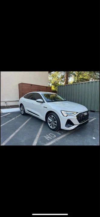 2021 Audi e-tron - Image 3 of 10