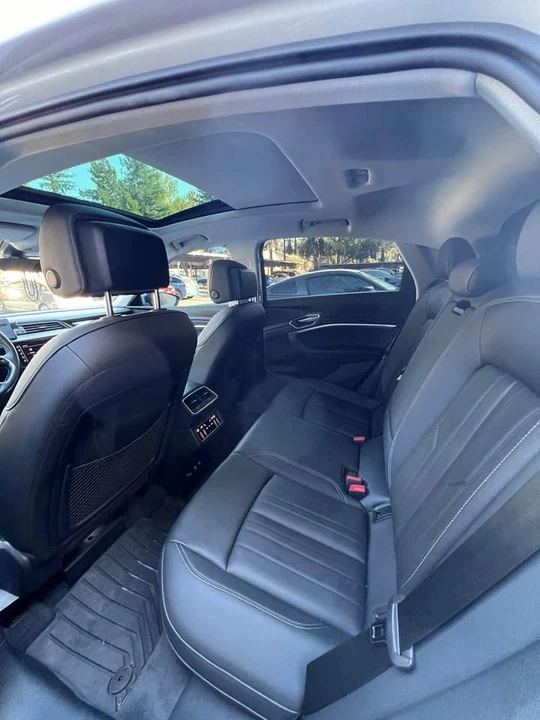 2021 Audi e-tron - Image 7 of 9