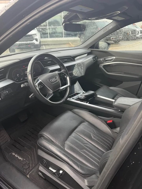 2021 Audi e-tron - Image 3 of 11