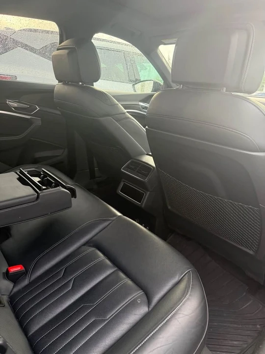 2021 Audi e-tron - Image 11 of 11