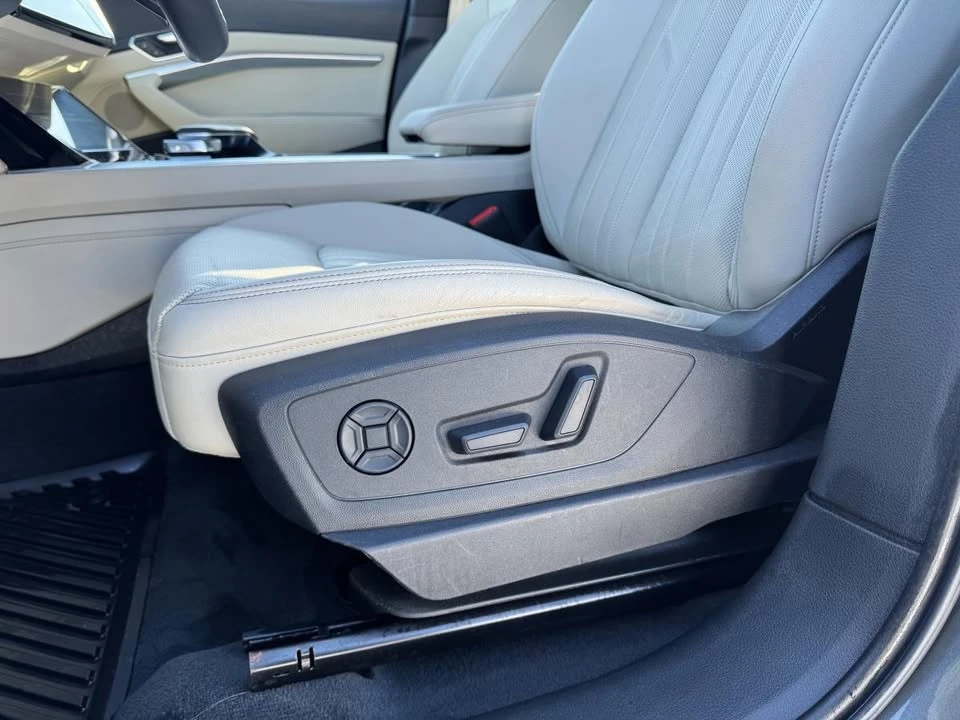 2021 Audi e-tron - Image 11 of 20