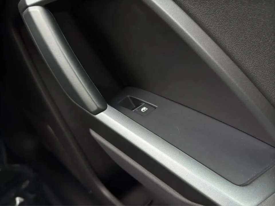 2021 Audi F3 Q3 - Image 8 of 13