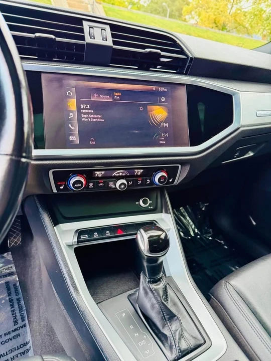 2021 Audi F3 Q3 - Image 10 of 20