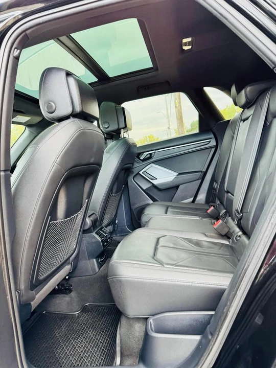 2021 Audi F3 Q3 - Image 10 of 19