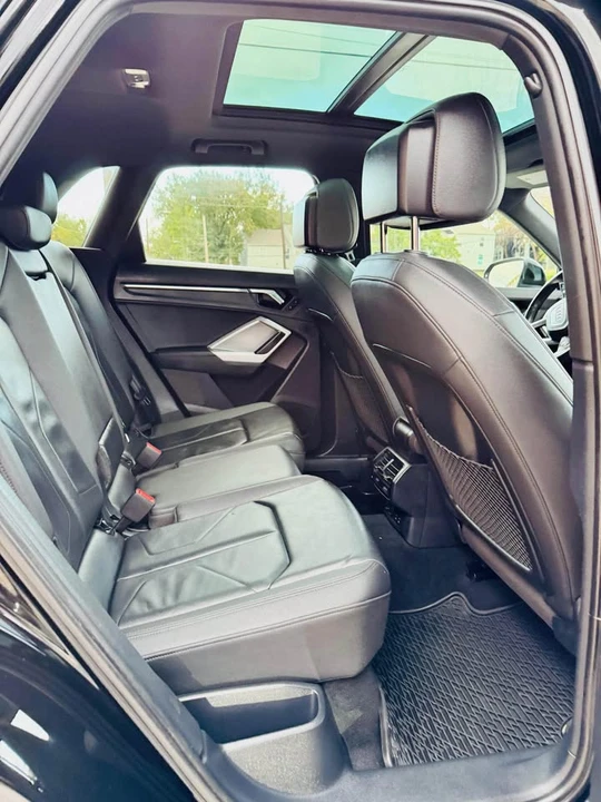 2021 Audi F3 Q3 - Image 14 of 19