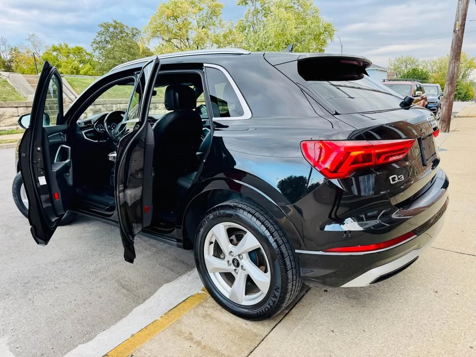 2021 Audi F3 Q3 - Image 7 of 20