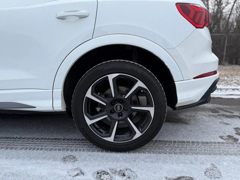 2021 Audi F3 Q3 - Image 5 of 13