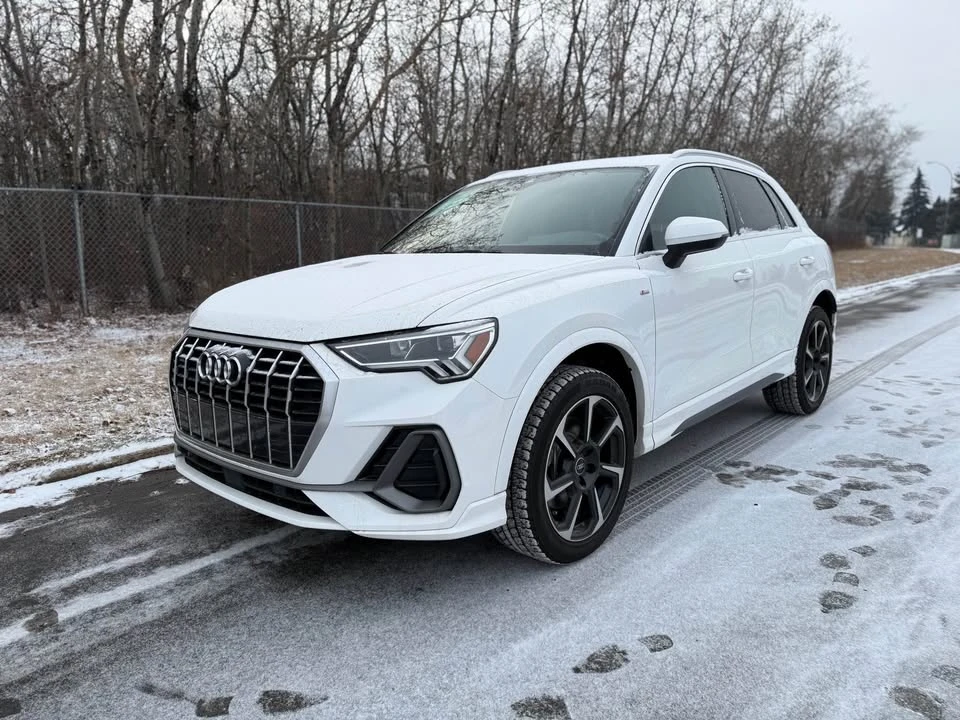 2021 Audi F3 Q3 - Image 2 of 13
