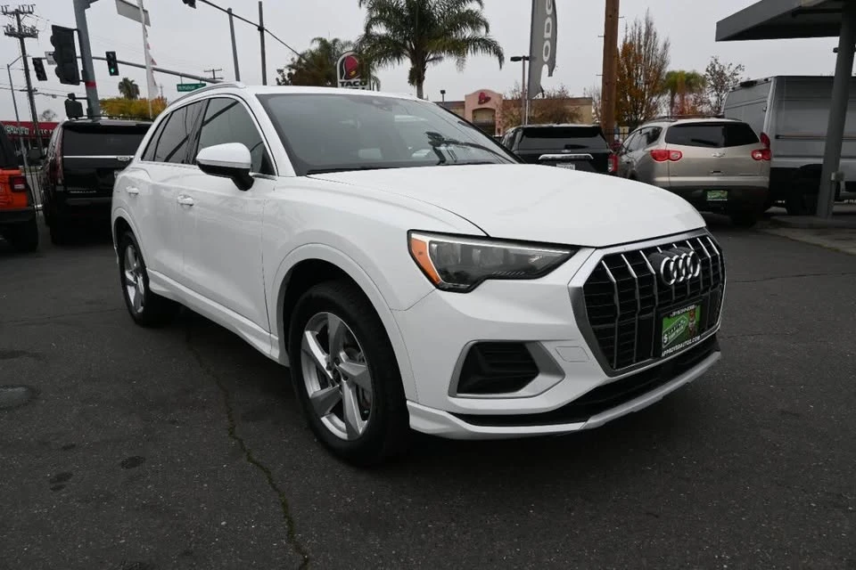 2021 Audi F3 Q3 - Image 2 of 20