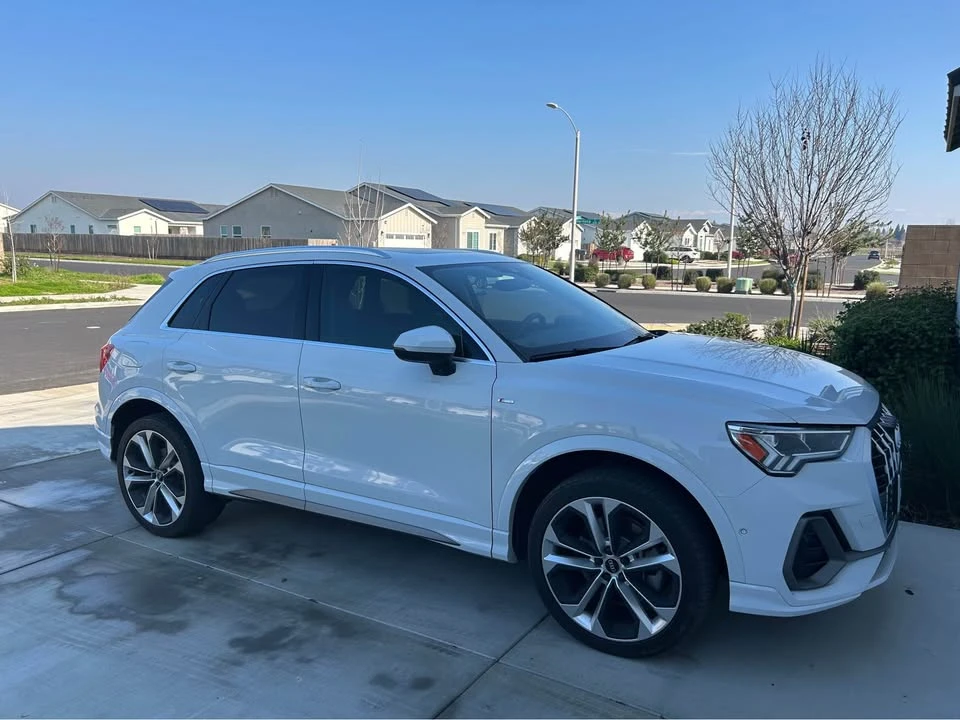 2021 Audi F3 Q3 - Image 3 of 11