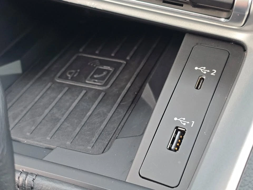 2021 Audi F3 Q3 - Image 9 of 11