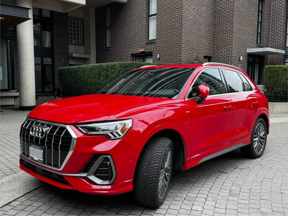 2021 Audi F3 Q3 - Image 2 of 11