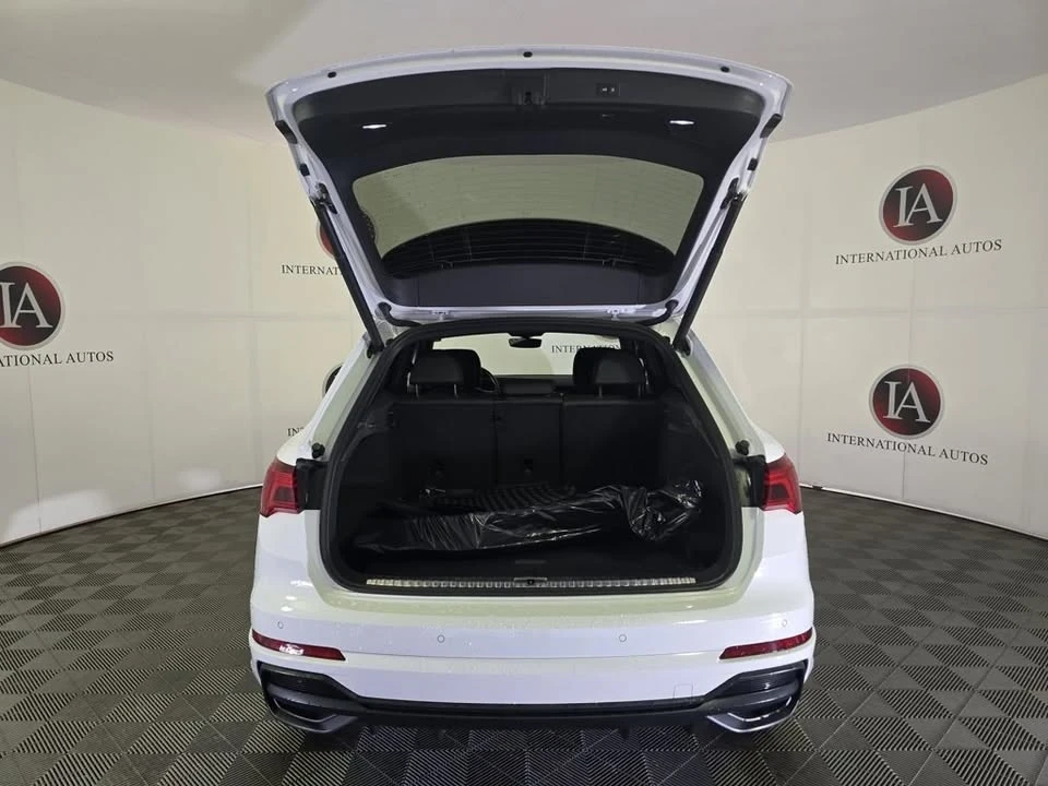 2021 Audi F3 Q3 - Image 8 of 20