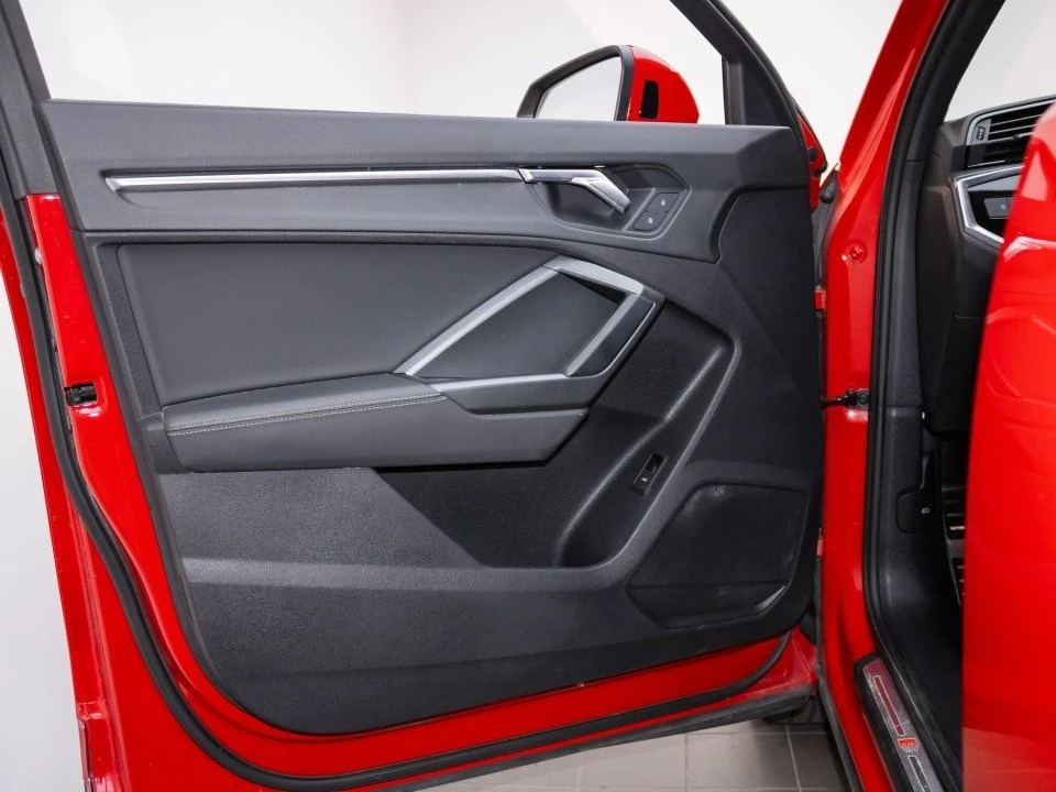 2021 Audi F3 Q3 - Image 13 of 20