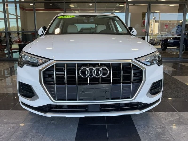 2021 Audi F3 Q3 - Image 2 of 17