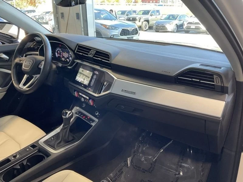 2021 Audi F3 Q3 - Image 15 of 17