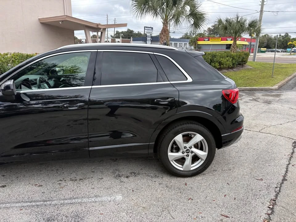2021 Audi F3 Q3 - Image 2 of 15