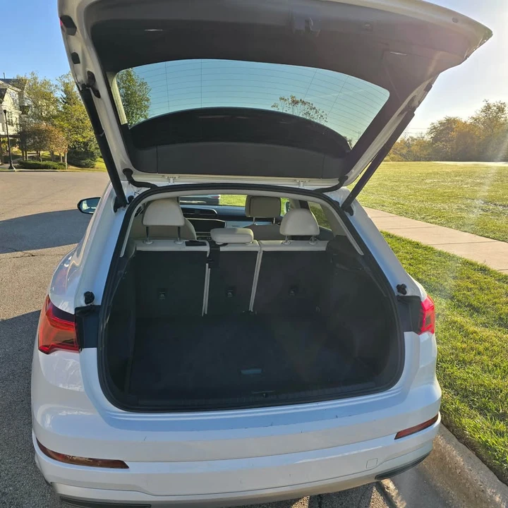 2021 Audi F3 Q3 - Image 4 of 11