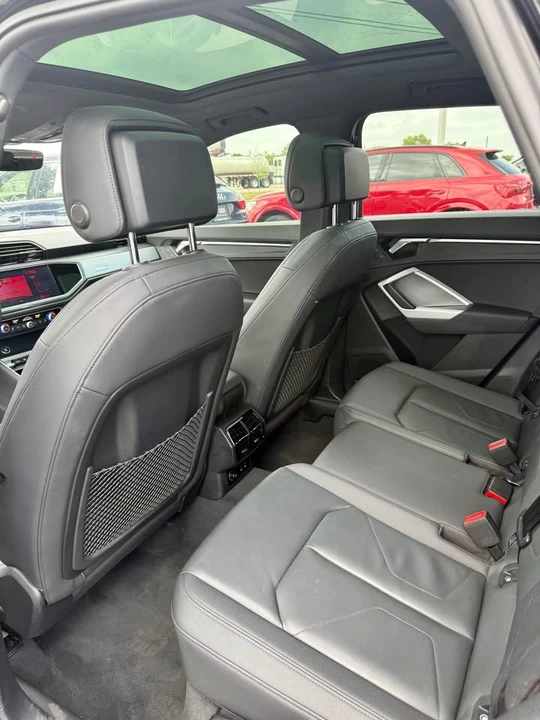 2021 Audi F3 Q3 - Image 8 of 8