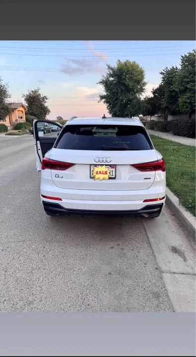 2021 Audi F3 Q3 - Image 2 of 8