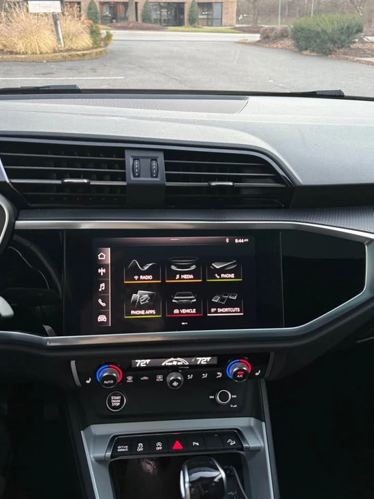 2021 Audi F3 Q3 - Image 8 of 10