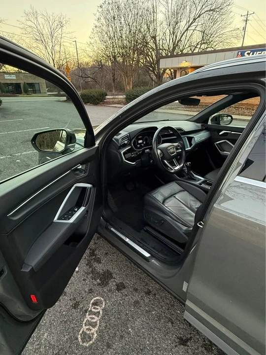 2021 Audi F3 Q3 - Image 7 of 10