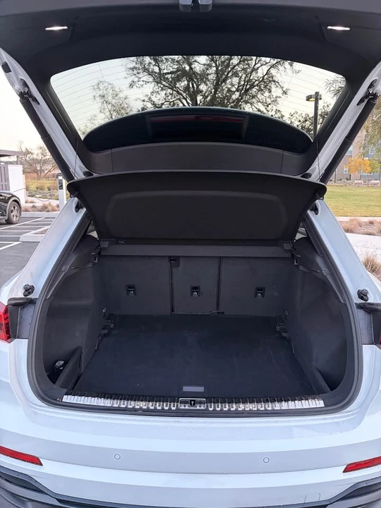 2021 Audi F3 Q3 - Image 8 of 13