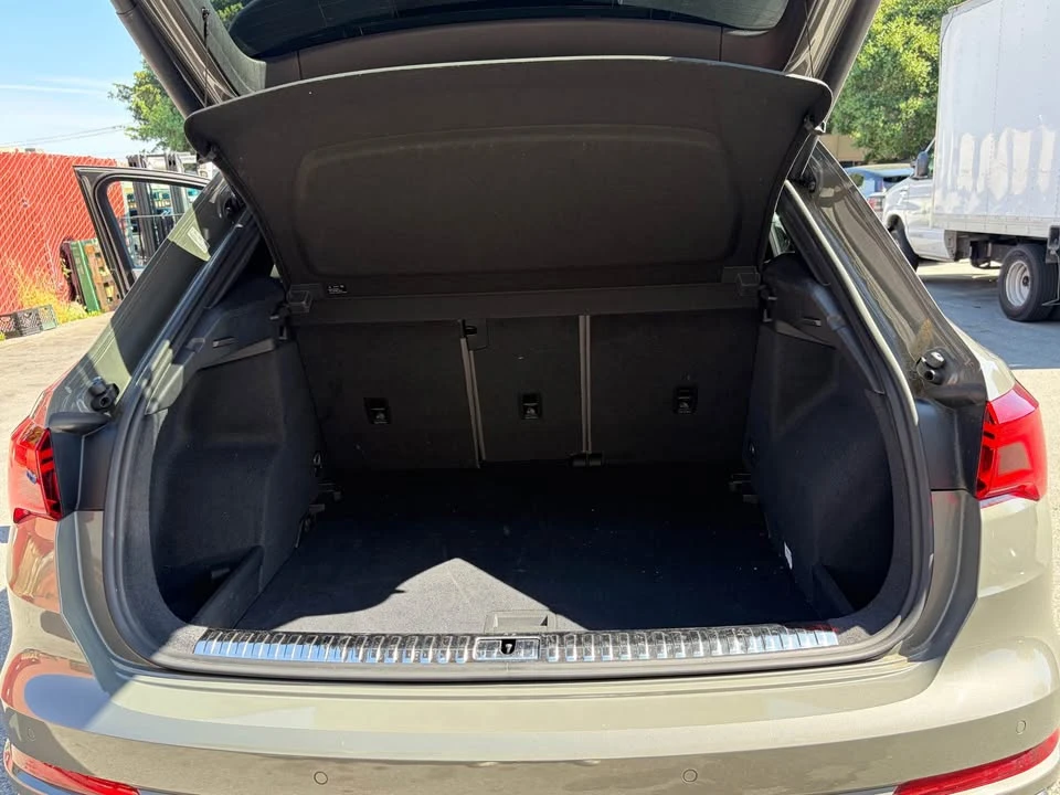 2021 Audi F3 Q3 - Image 14 of 19