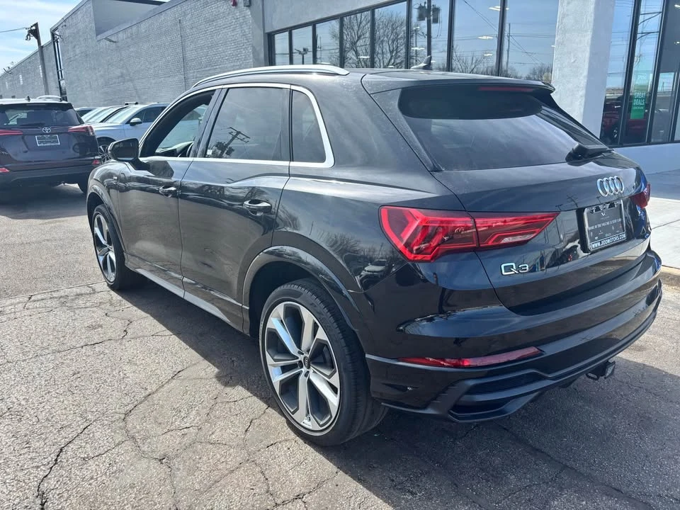 2021 Audi F3 Q3 - Image 4 of 13